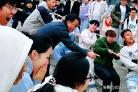 “汉口学院”这个名字叫的很成功，起码后面再没哪个学校叫这个名图片