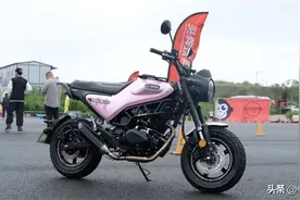 潮玩单品再添新成员——7980元起，曼肯复古街车M9发布图片