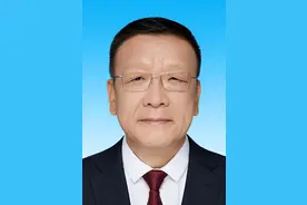 白清元辞去内蒙古自治区政府副主席职务图片