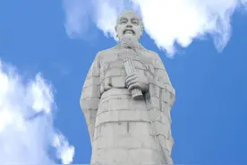 发现一面照妖镜，能一下照清恨国党的套路，你不妨试一试图片
