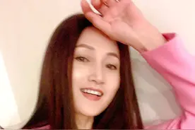 “最美杨贵妃”林芳兵近照曝光，脸瘦脱相腿部骨感，完全瘦下来了图片