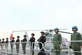 敏感时刻，中国军舰前往中东与伊朗俄罗斯军演，美国日子不好过了图片