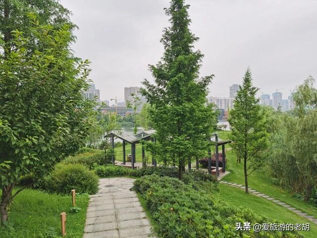 占地2200亩的长沙“巨无霸”公园，和杭州5A景区重名，地铁直达