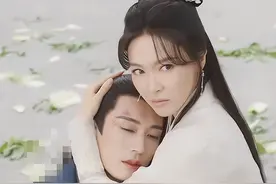 这次轮到唐嫣翻车了，和刘学义恋爱引争议，网友：演母子都不为过图片