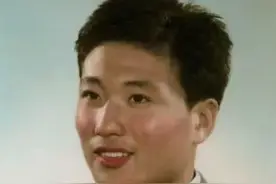 他被认为是大连足球历史上最全面的前锋球员，虽短暂但很精彩图片