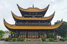 坐着高铁去岳阳，看“天下第一名楼”图片