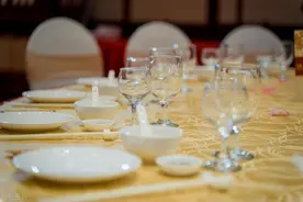 婚宴白酒“卷”向300元价格带图片