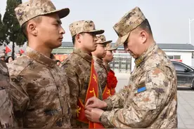 着戎装 踏征程——石楼县举行2024年度春季入伍新兵欢送仪式图片