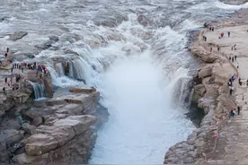 水奔流，势磅礴！探访冬日壶口瀑布图片