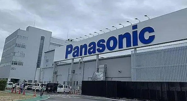 中日电器巨头对比：日本松下年营收580亿美元，美的集团多少？
