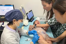 8个月宝宝接种两种疫苗，突患白血病不治身亡，父母起诉疾控中心图片