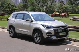 看完再买，中型SUV油耗排行，瑞虎8夺冠，昂科威第3，汉兰达第38图片