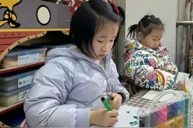 小朋友们是怎么认识耳朵？又怎么知道保护耳朵呢？图片