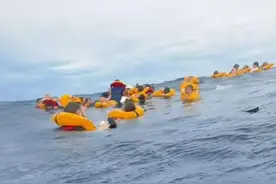 马尔代夫摆渡快艇海中沉没48人全部获救，中国女潜水教练讲述惊险一幕图片
