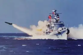 经典武器回眸之051型导弹驱逐舰图片