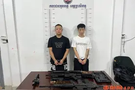 柬埔寨西港4名中国人涉嫌恐吓被捕，一人逃跑时跳楼骨折图片
