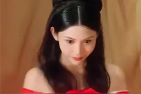 纯欲女神邱淑贞：16岁出道，靠“三级片”走红，今退圈做贤妻良母图片