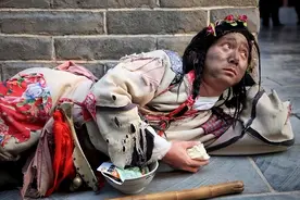为演好角色曾饿进医院，清园“顶流乞丐”回应“破碎感演技”图片