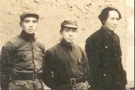 359旅旅长向毛主席汇报工作，被怒斥：“什么少将芝麻酱！”图片