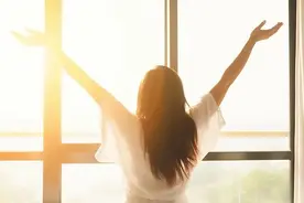 3位中年女人的自述：自从开始“发疯”，我感觉太爽了！图片