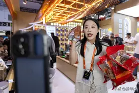 新华深读｜老字号焕新：“和100多年前的人用同款”，是一种什么样的体验？图片