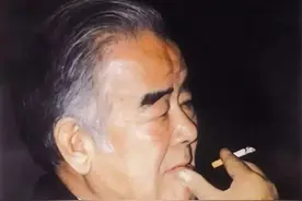 我国著名画家黄胄笔下的人物激情奔放，真情流露图片
