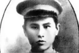 1933年段德昌被错杀，彭德怀气得直掉眼泪，和一开国元帅结了梁子图片