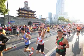三江口→东钱湖！20000人，于春光中“甬”动城图片
