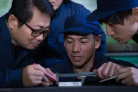 在职场，与其怀念过去的辉煌，不如抓住手中的稻草！图片