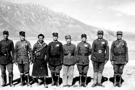 1950年，8名国军哨兵见到解放军第一句话：可算有人来换防了图片