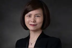 女帅！985大学，同时迎来新书记、校长图片