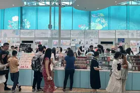 “国潮”起风时·文创篇 |文创产品、非遗技艺、国风体验……国潮风劲吹 圈粉年轻人图片