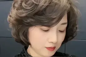 五款不同的BOB发型！适合中年女性的中短发！端庄 大气 时尚 好打理图片
