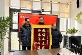 突然写字潦草、脖子发黑、上课晃动！14岁男孩确诊脑干出血，医生：差点无法挽回图片