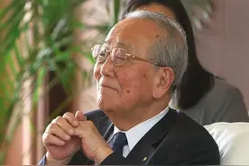 稻盛和夫：每个人一生，命运都有三次转折点（深度好文）图片
