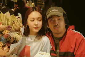 《凡人歌》配角却是剧中最美，35岁是两个孩子妈妈，性格好惹人爱图片