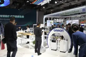 致力于心脑血管疾病“零发生”的“房颤血压计”亮相进博会图片
