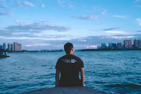 底层穷人逆袭的唯一途径：反人性图片