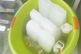 新学期第二天 株洲多所小学放“高温假”图片