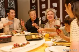 关系再好，也不要请以下几种人吃饭，记住了图片