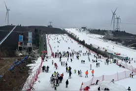 速度与激情在贵阳云顶滑雪场绽放图片