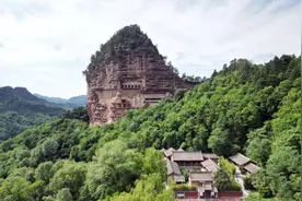 麦积山石窟“东方微笑”最中国图片