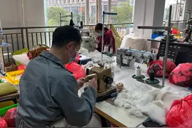 “三感”真实还原 这一熊猫文创产品何以远销海外？图片