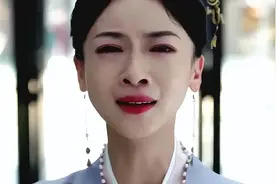 哭不出来就别干嚎硬演，32岁杨紫一出场，就知道啥是教科书式哭戏图片