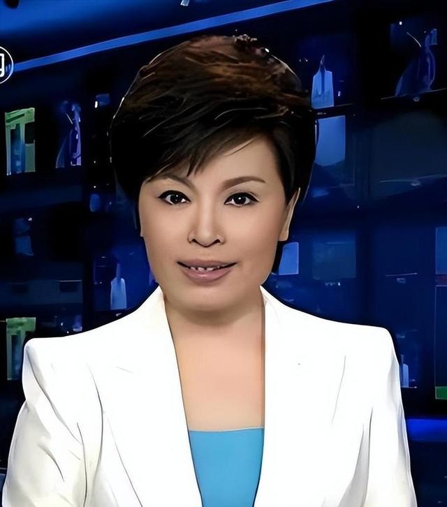 李瑞英现状：在海南当大学老师，丈夫身份不一般，儿子成她的骄傲