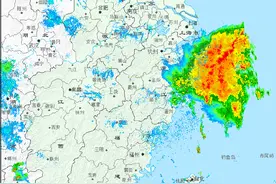 江浙沪东边出现小“台风”？热带扰动即将上岸，上海浙江等地将有大到暴雨局地大暴雨图片