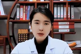 穿袜子睡觉，可以引火下行，不要小瞧这个习惯！图片