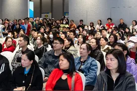 “家门口”的中招会来到广州白云区，家长点赞展会“让填报更有数”图片