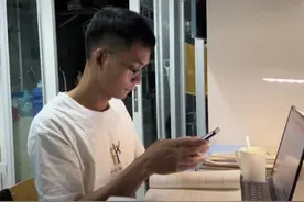 唐尚珺立“新目标”：争取两年后建新房，考虑直播兼职图片