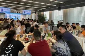 战略咨询专家王志纲携新书《格局》贵阳开讲：解码人生与企业经营图片